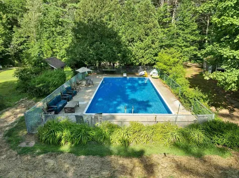 1195 Chocorua Road Tamworth NH 03817