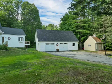 1195 Chocorua Road Tamworth NH 03817