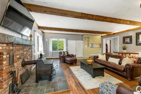 1195 Chocorua Road Tamworth NH 03817