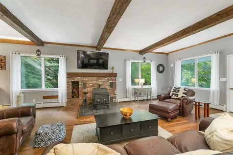 1195 Chocorua Road Tamworth NH 03817