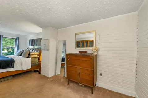 1195 Chocorua Road Tamworth NH 03817
