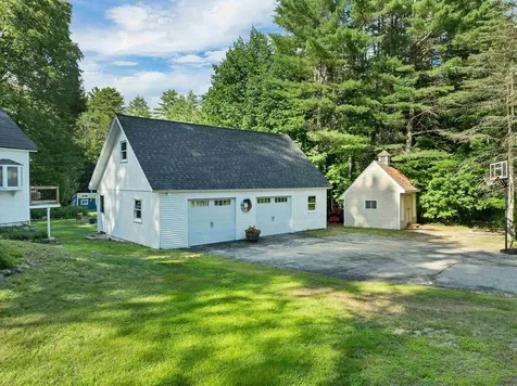 1195 Chocorua Road Tamworth NH 03817