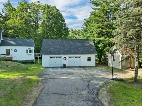 1195 Chocorua Road Tamworth NH 03817