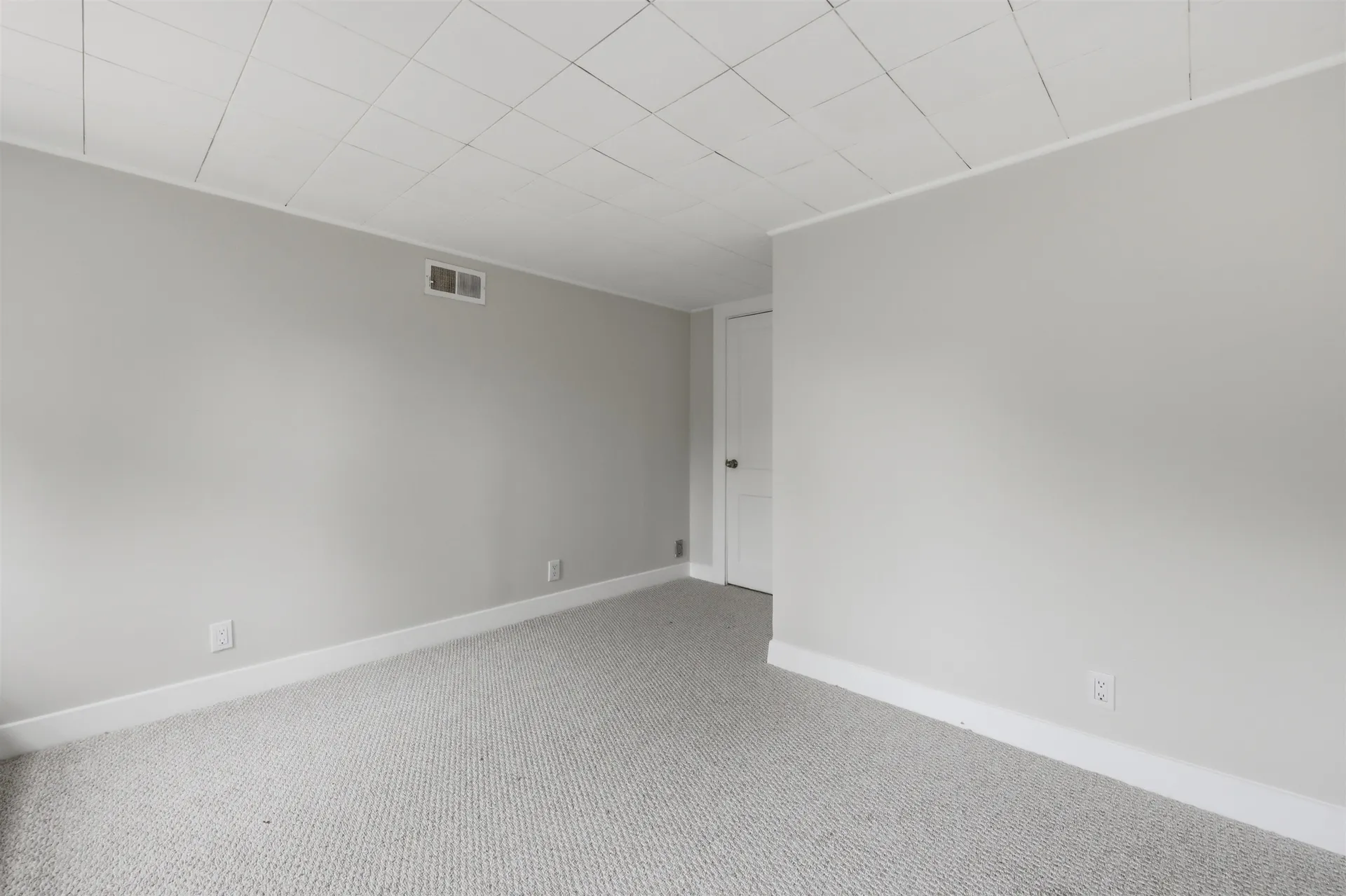 12 Morton Street Nashua NH 03060