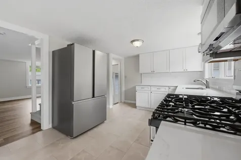 12 Morton Street Nashua NH 03060