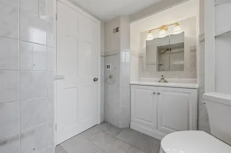 12 Morton Street Nashua NH 03060