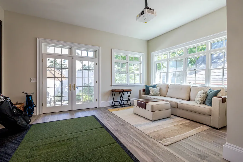 6 Orchard Street Concord NH 03301