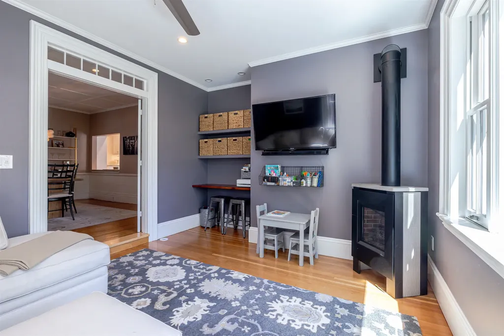 6 Orchard Street Concord NH 03301