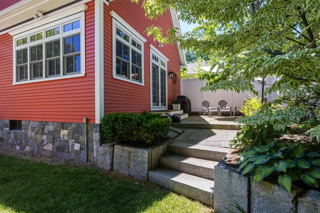 6 Orchard Street Concord NH 03301
