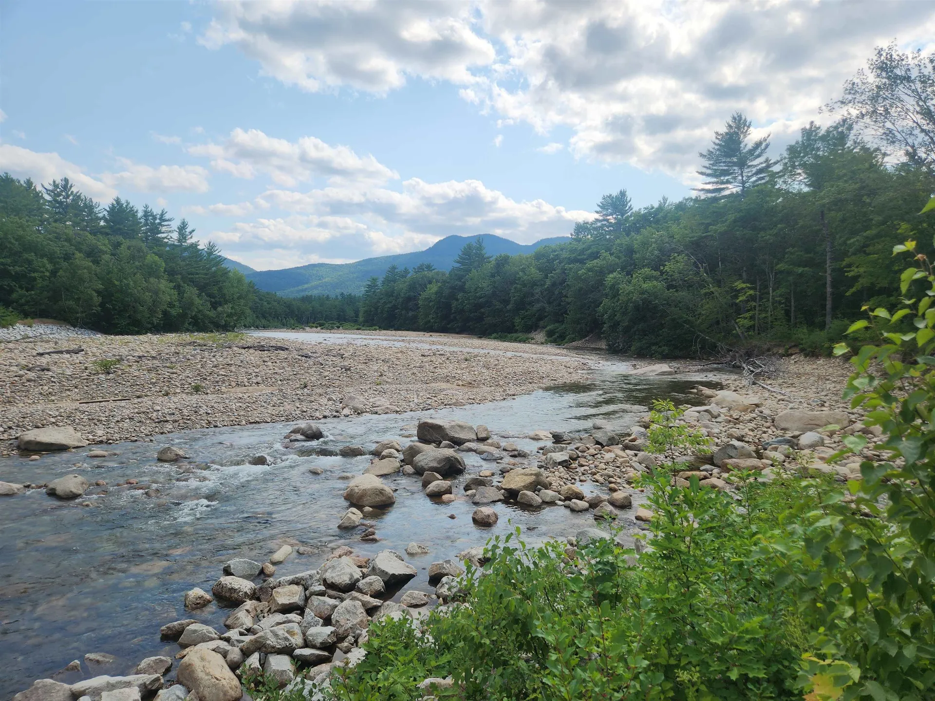 40 A River Street Bartlett NH 03812