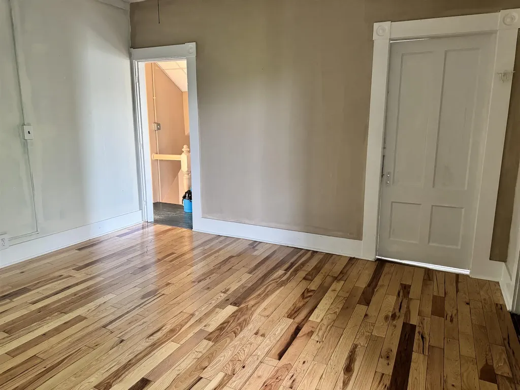 6 Hooker Avenue Barre City VT 05641