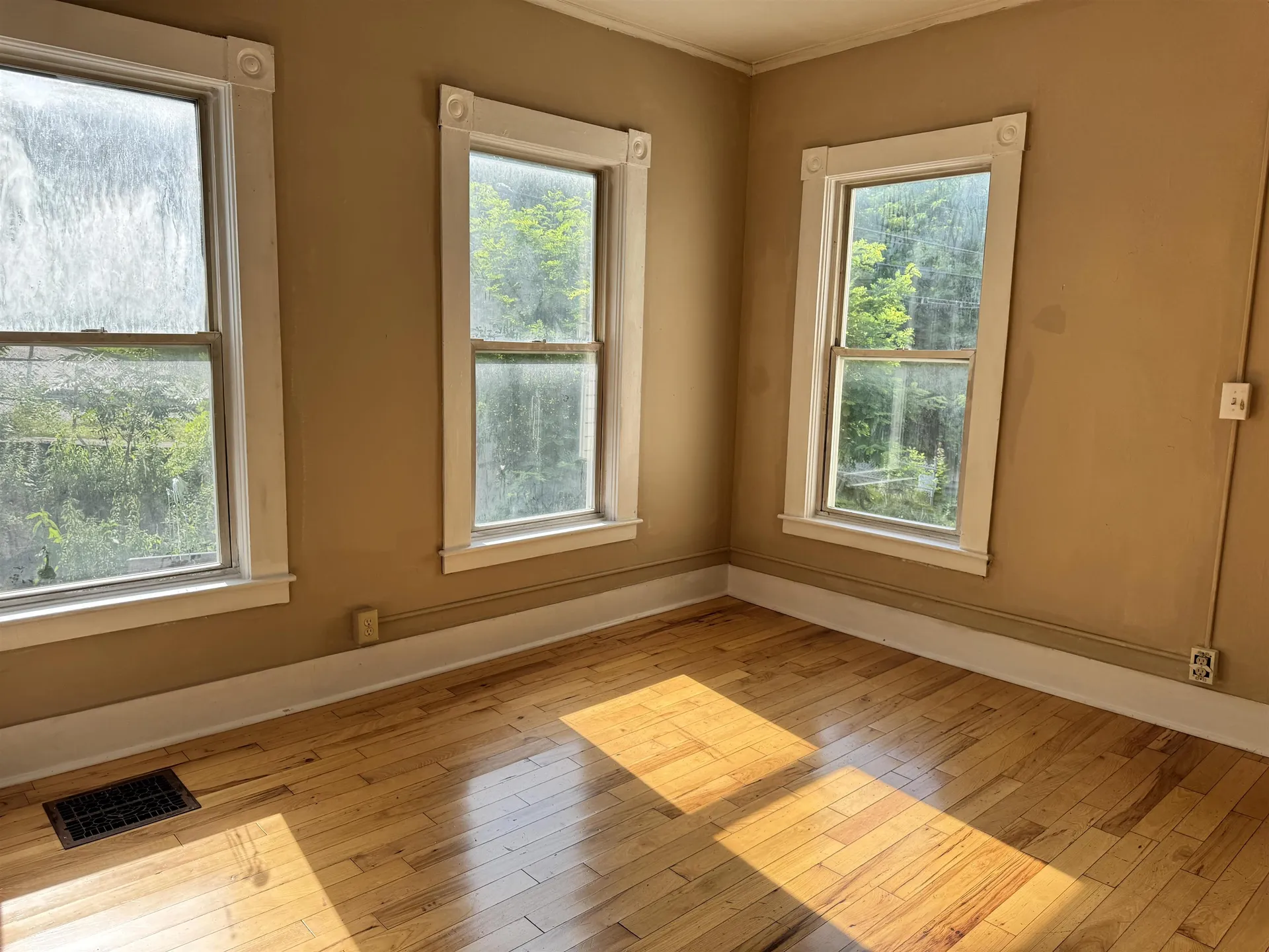 6 Hooker Avenue Barre City VT 05641