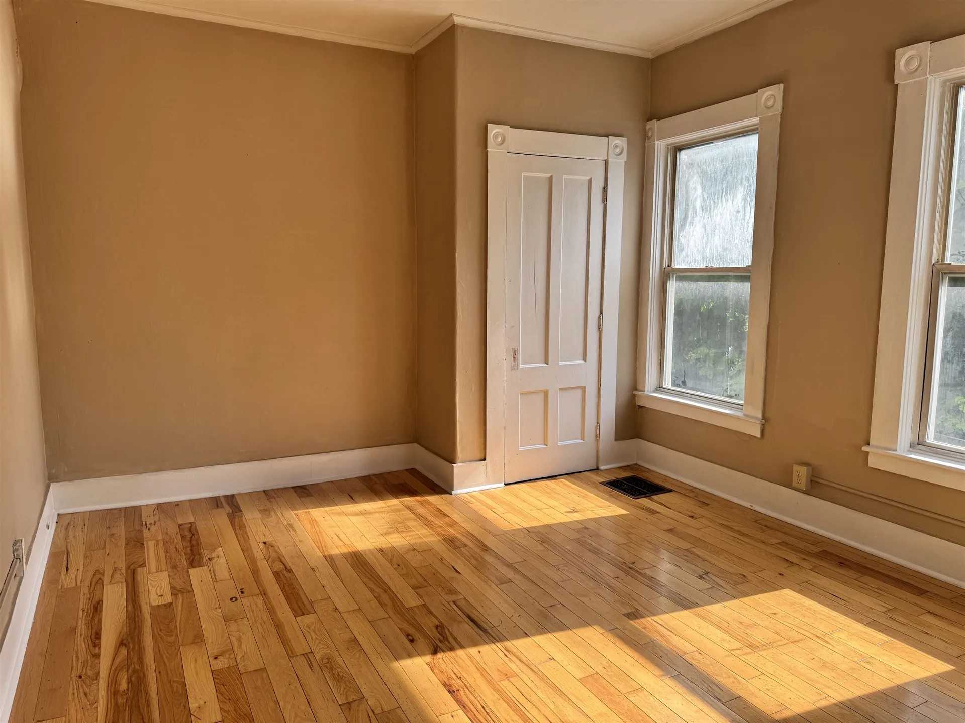 6 Hooker Avenue Barre City VT 05641
