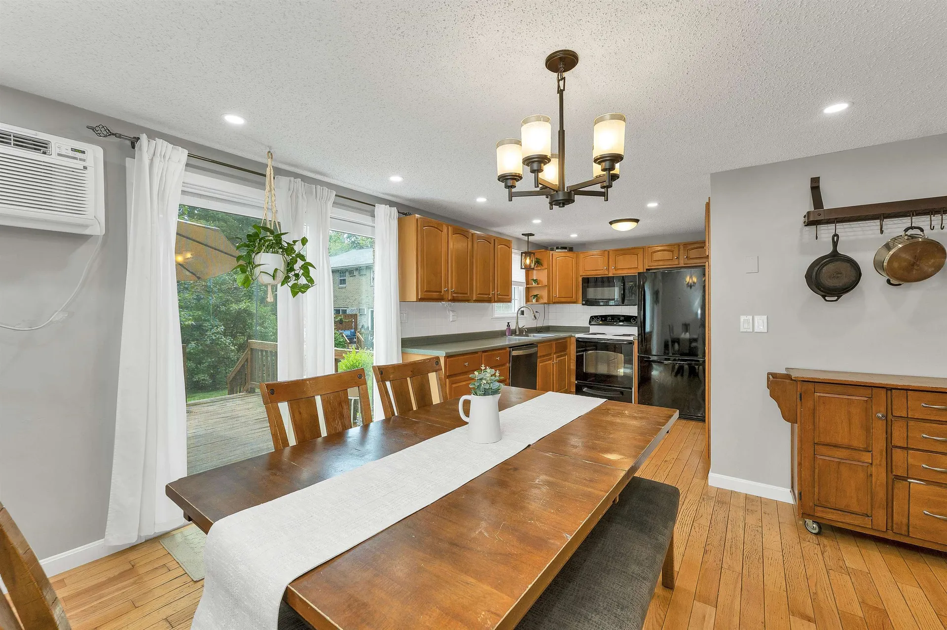 69 Fieldstone Drive Londonderry NH 03053