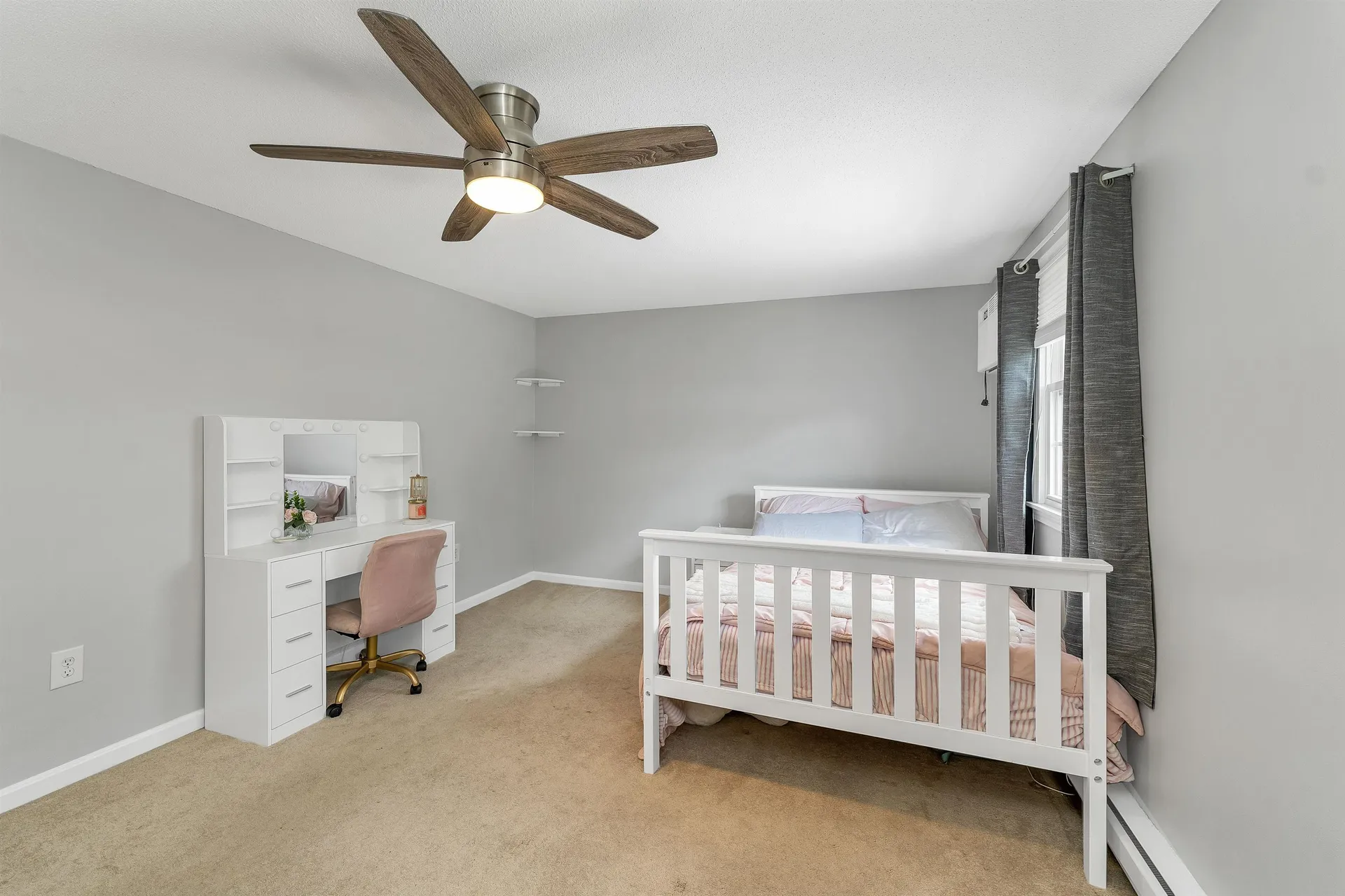 69 Fieldstone Drive Londonderry NH 03053
