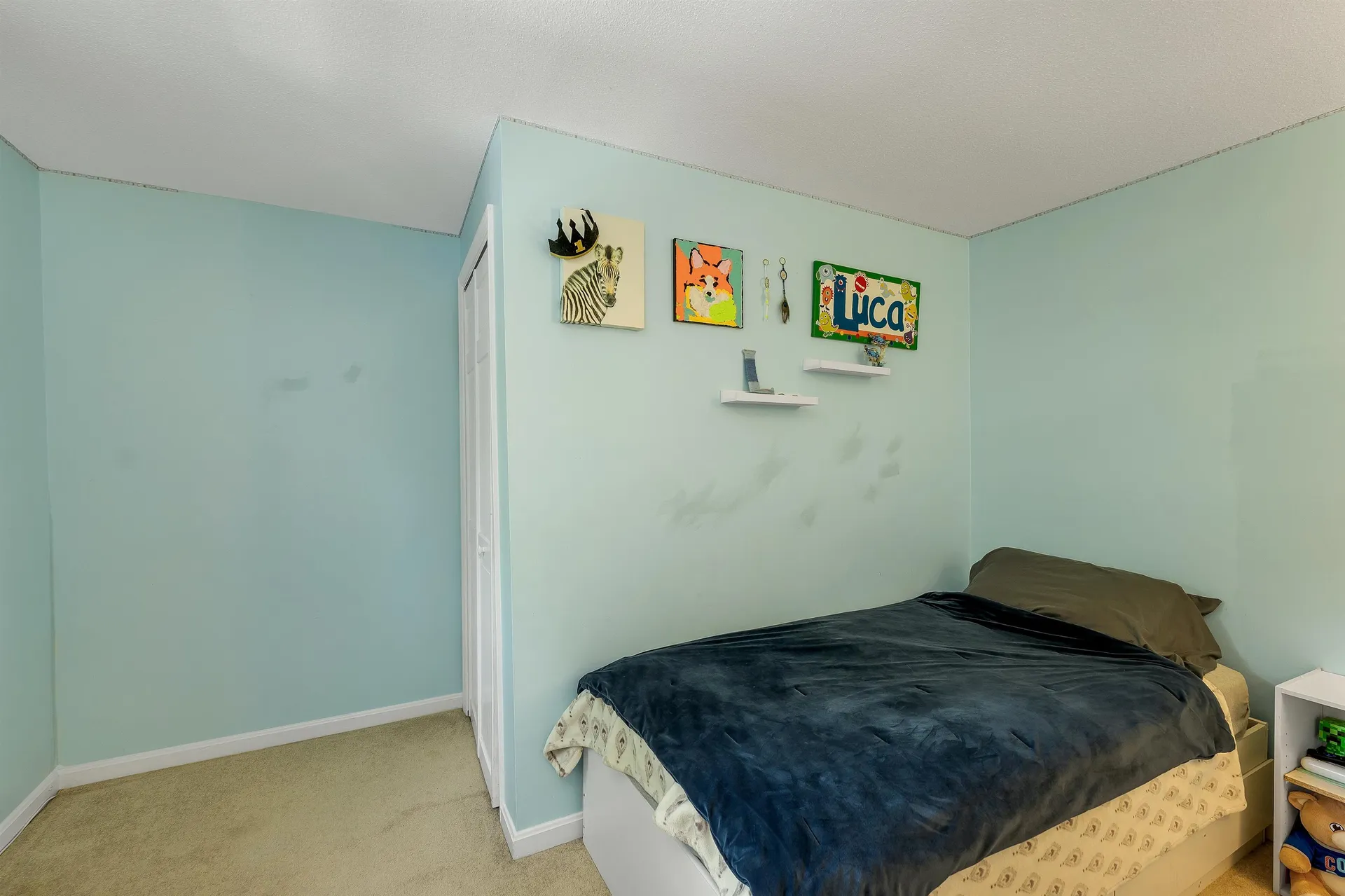 69 Fieldstone Drive Londonderry NH 03053