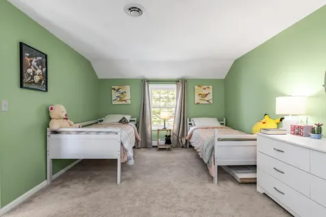 11 Stonebridge Drive Plaistow NH 03865