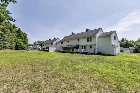 11 Stonebridge Drive Plaistow NH 03865