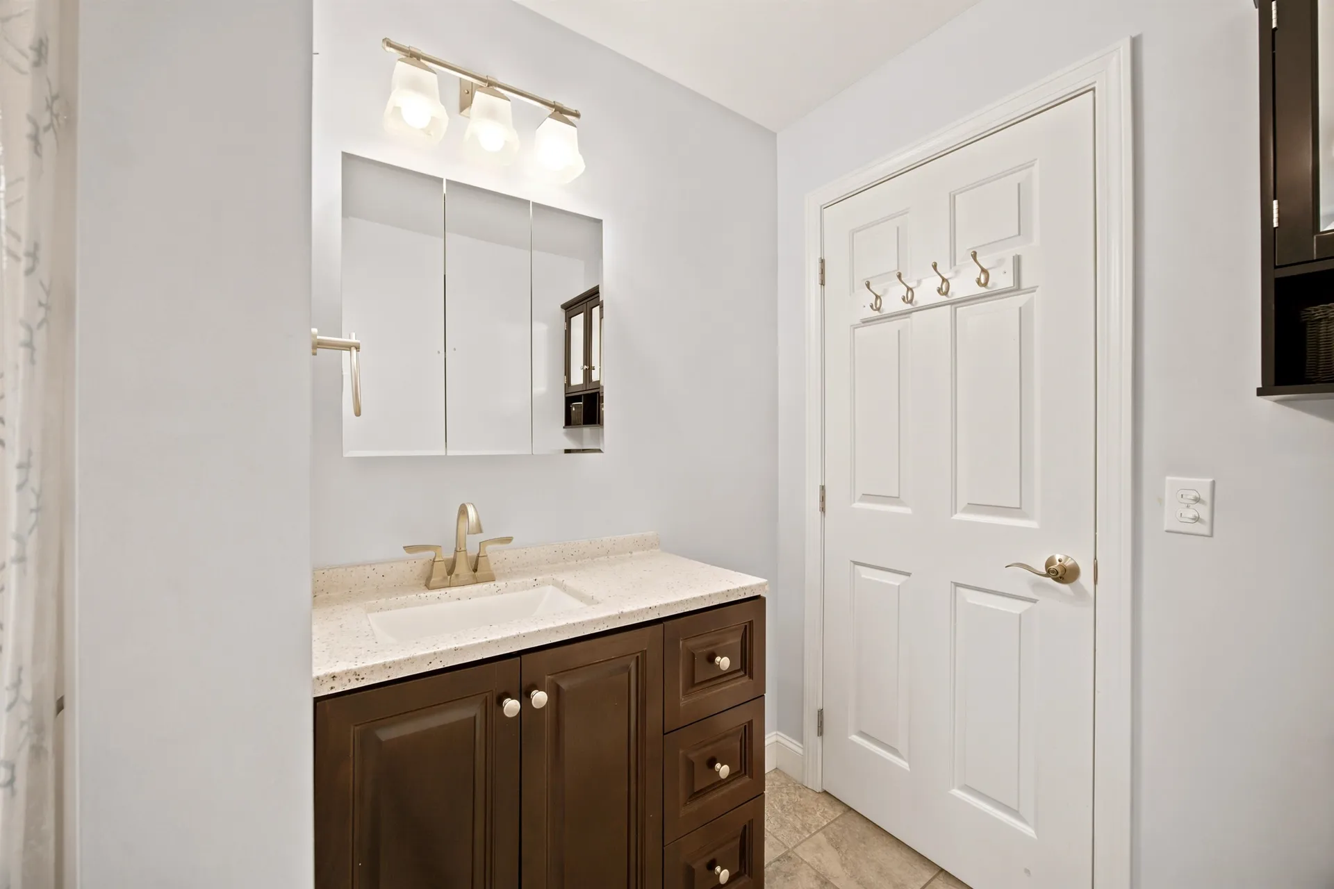 25 Violet Way Loudon NH 03307