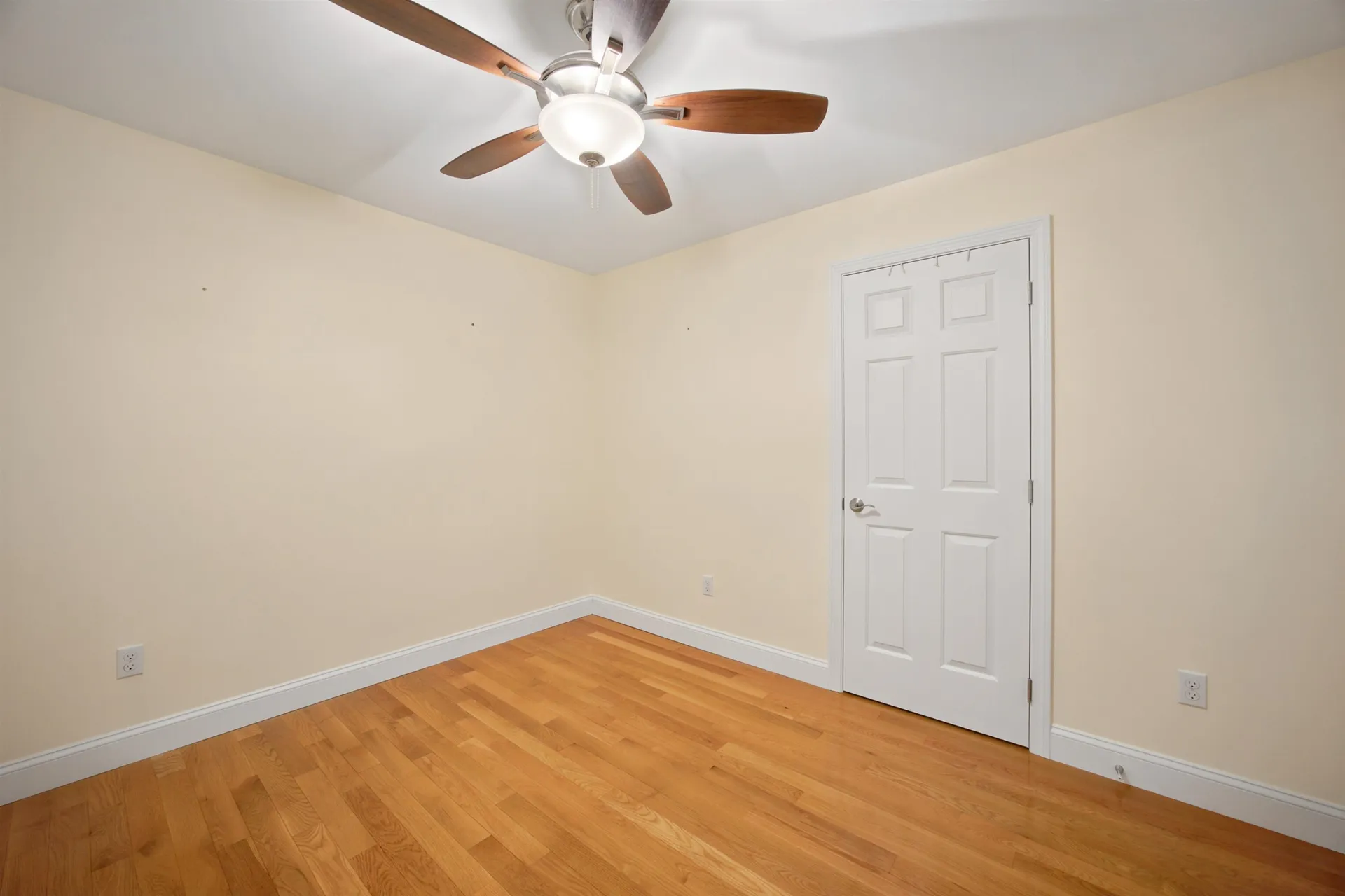 25 Violet Way Loudon NH 03307