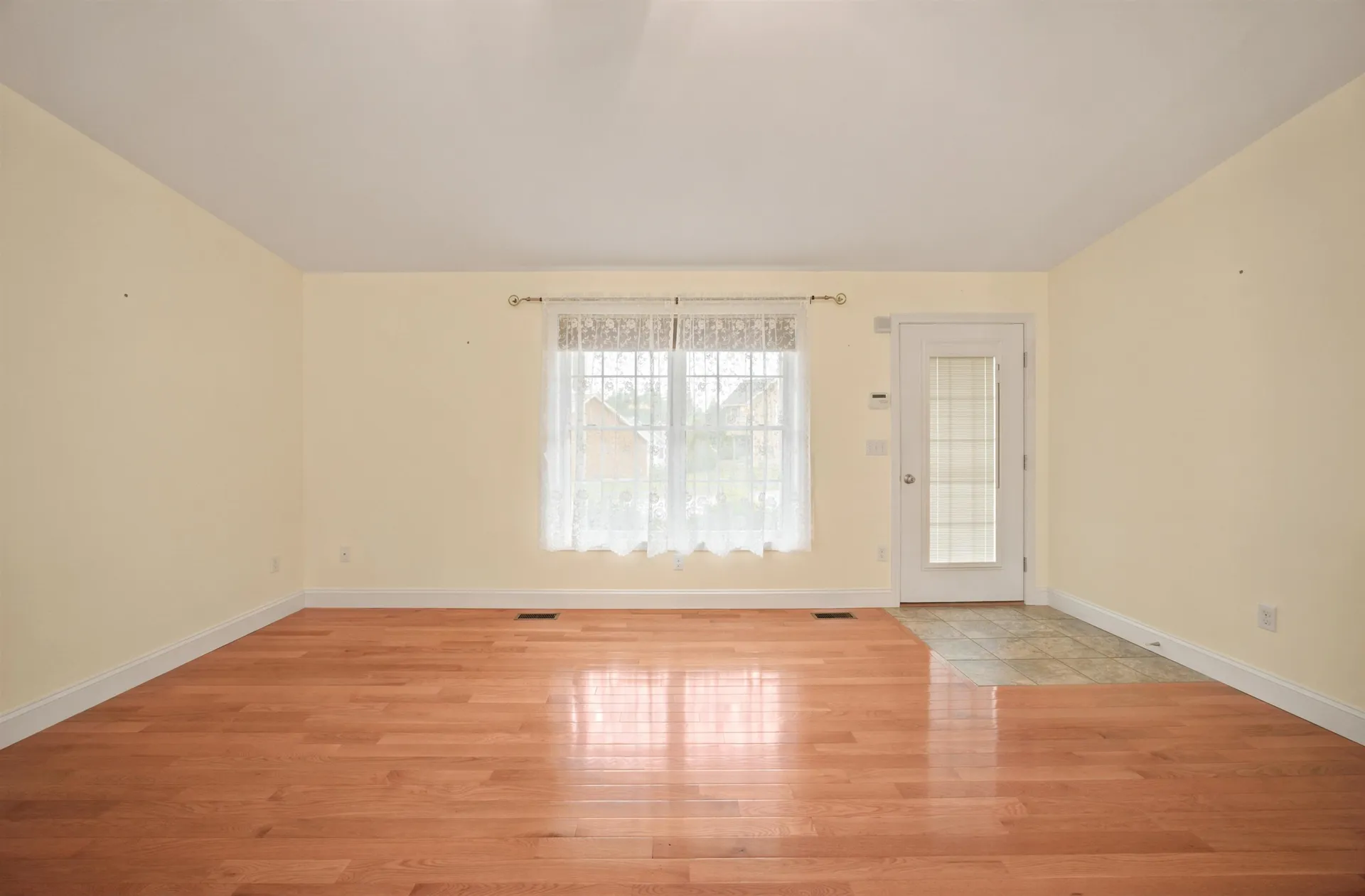 25 Violet Way Loudon NH 03307