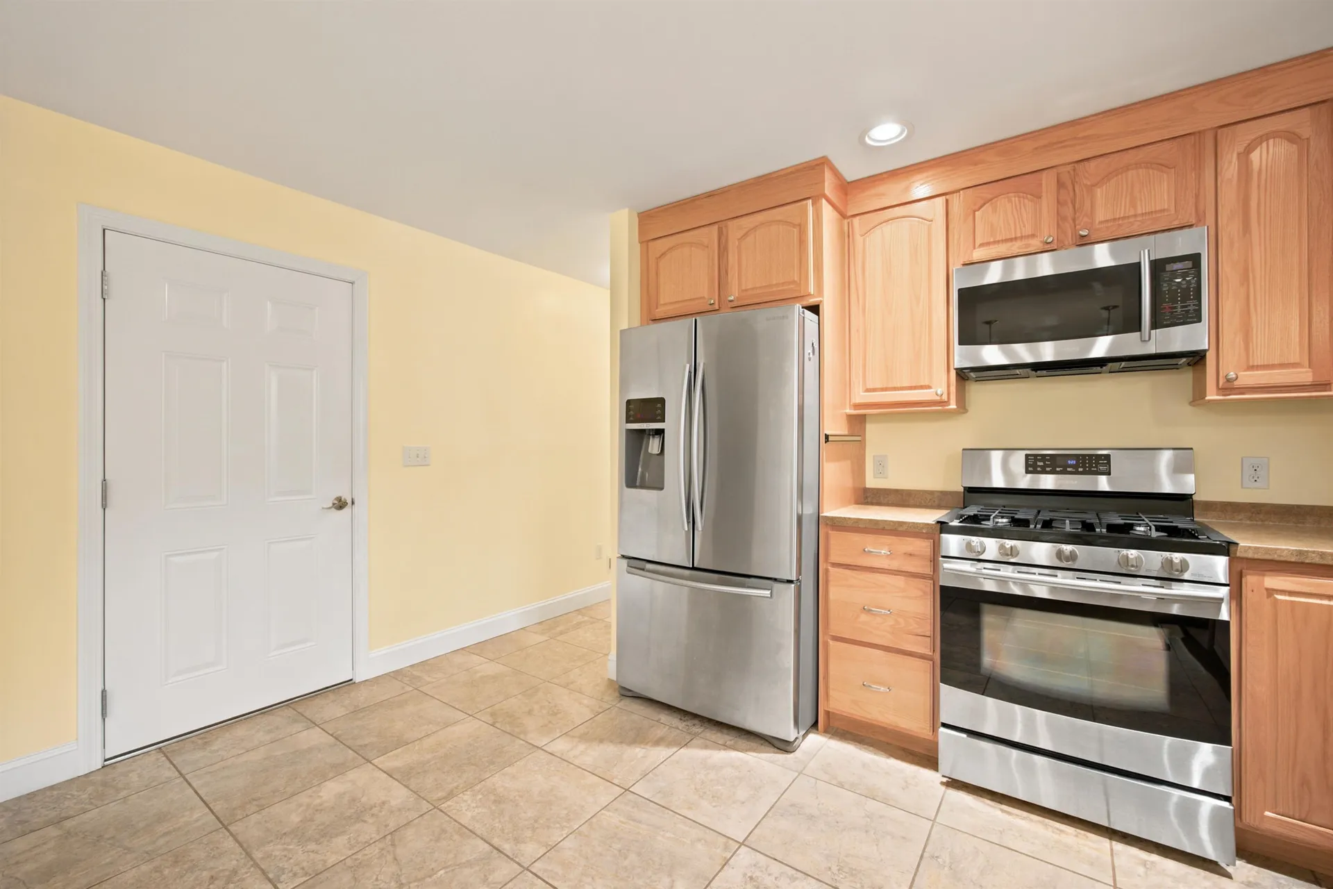 25 Violet Way Loudon NH 03307