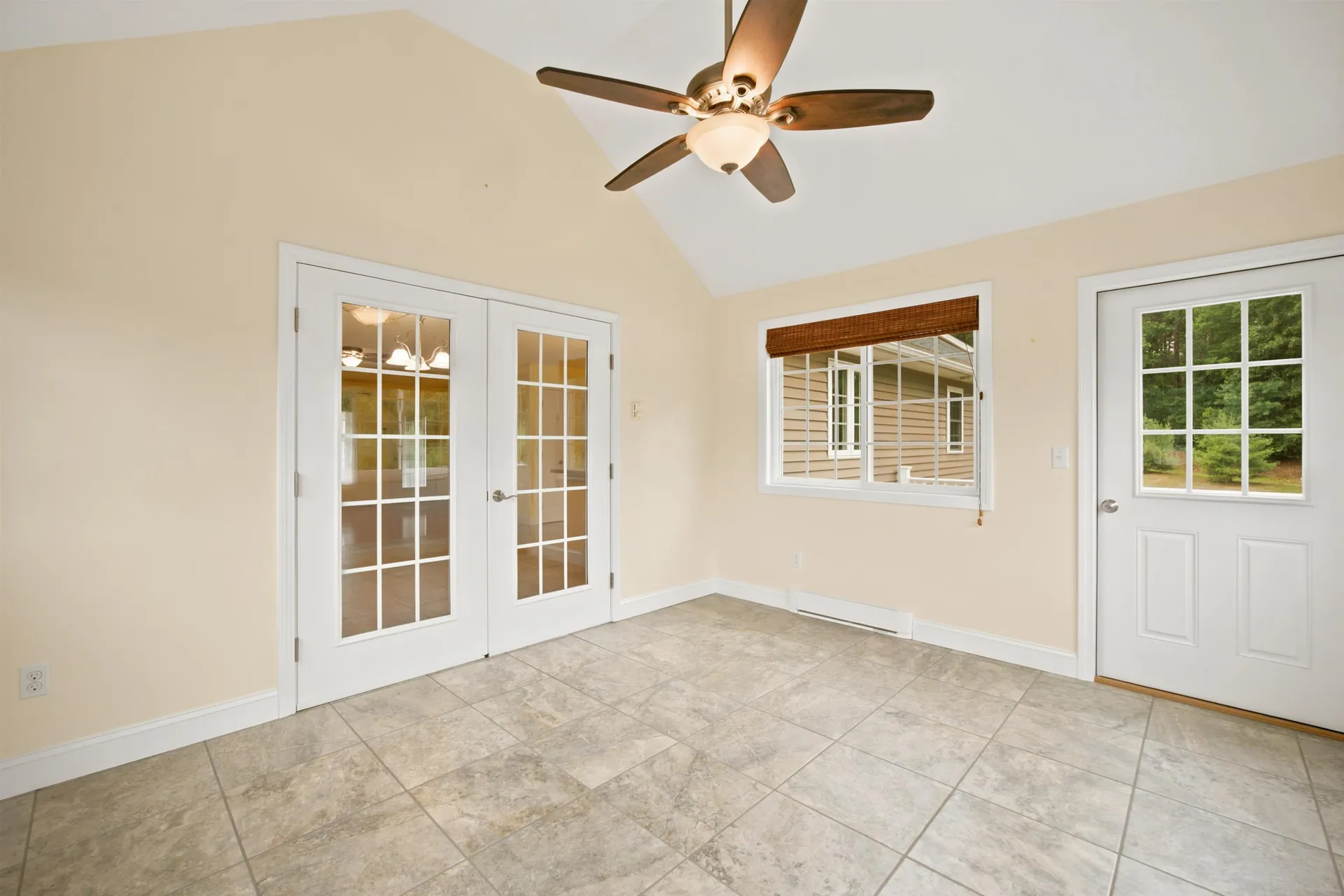 25 Violet Way Loudon NH 03307