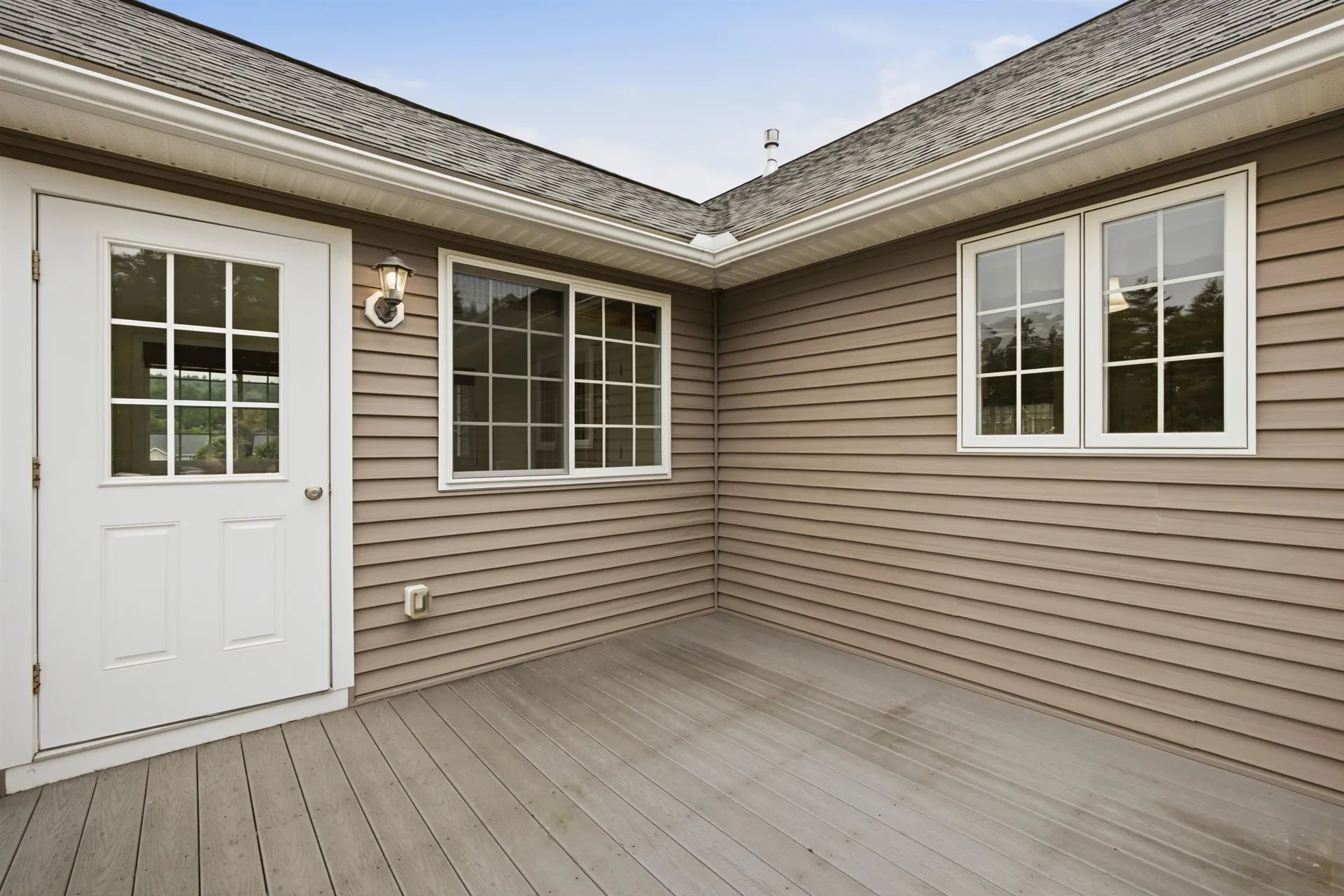 25 Violet Way Loudon NH 03307