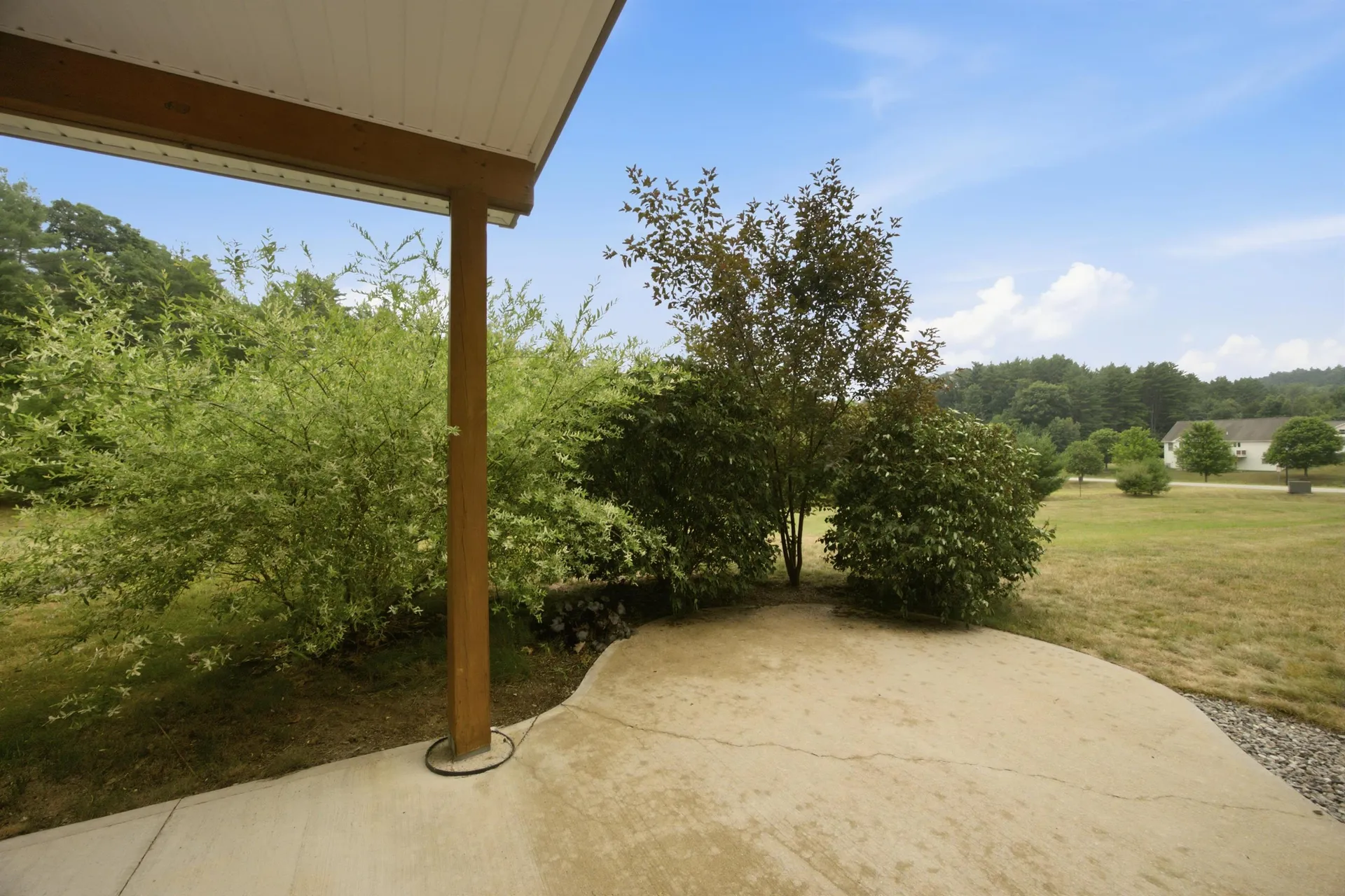 25 Violet Way Loudon NH 03307