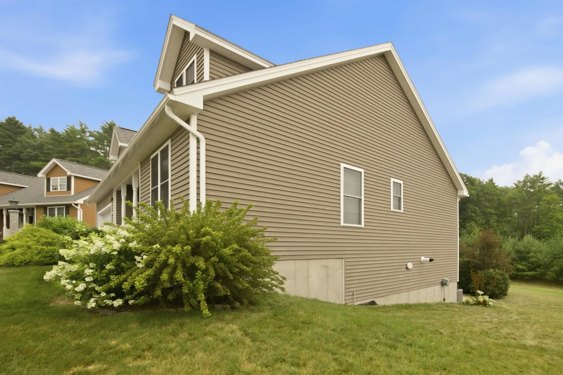 25 Violet Way Loudon NH 03307