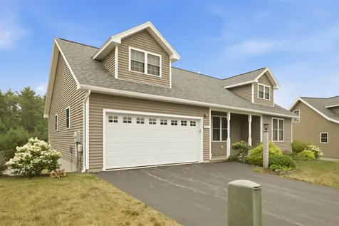 25 Violet Way Loudon NH 03307