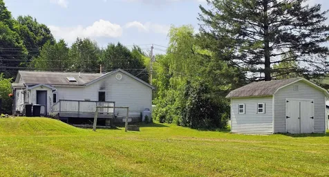 969 Vt 105 Route Charleston VT 05872