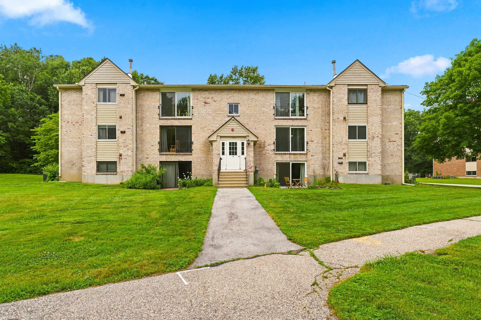 3 Brookside Dr #3 Drive Exeter NH 03833