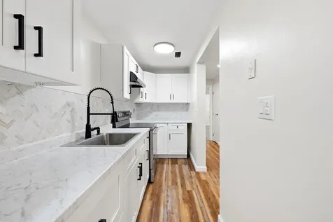 3 Brookside Dr #3 Drive Exeter NH 03833