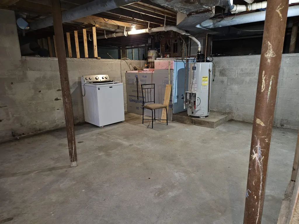 14 Bellmore Drive Orford NH 03777