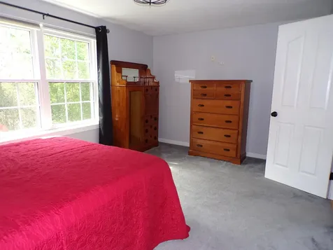 6 Pleasant Street Hooksett NH 03106