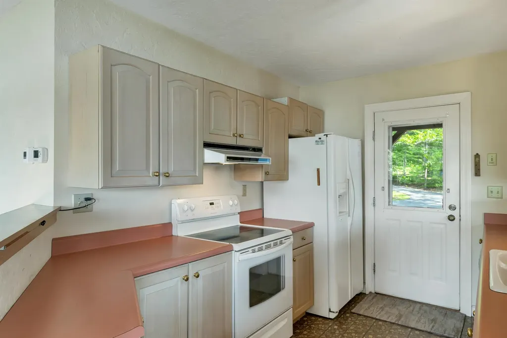 18 Hidden Valley Drive Tuftonboro NH 03816