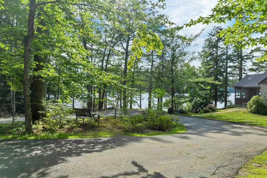 18 Hidden Valley Drive Tuftonboro NH 03816