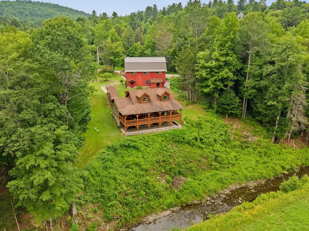 939 Chamberlin Road Northfield VT 05663
