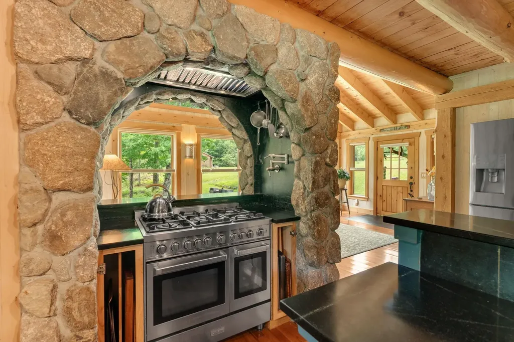 939 Chamberlin Road Northfield VT 05663