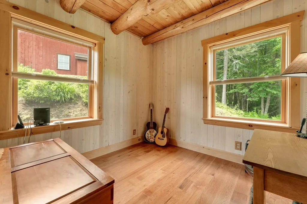 939 Chamberlin Road Northfield VT 05663