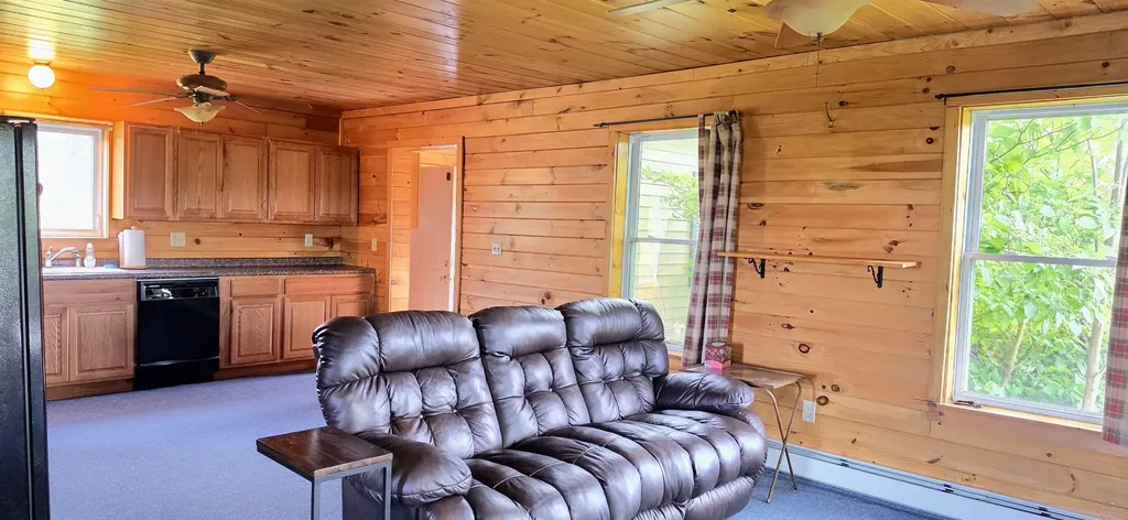 1888 Trucott Road Holland VT 05830