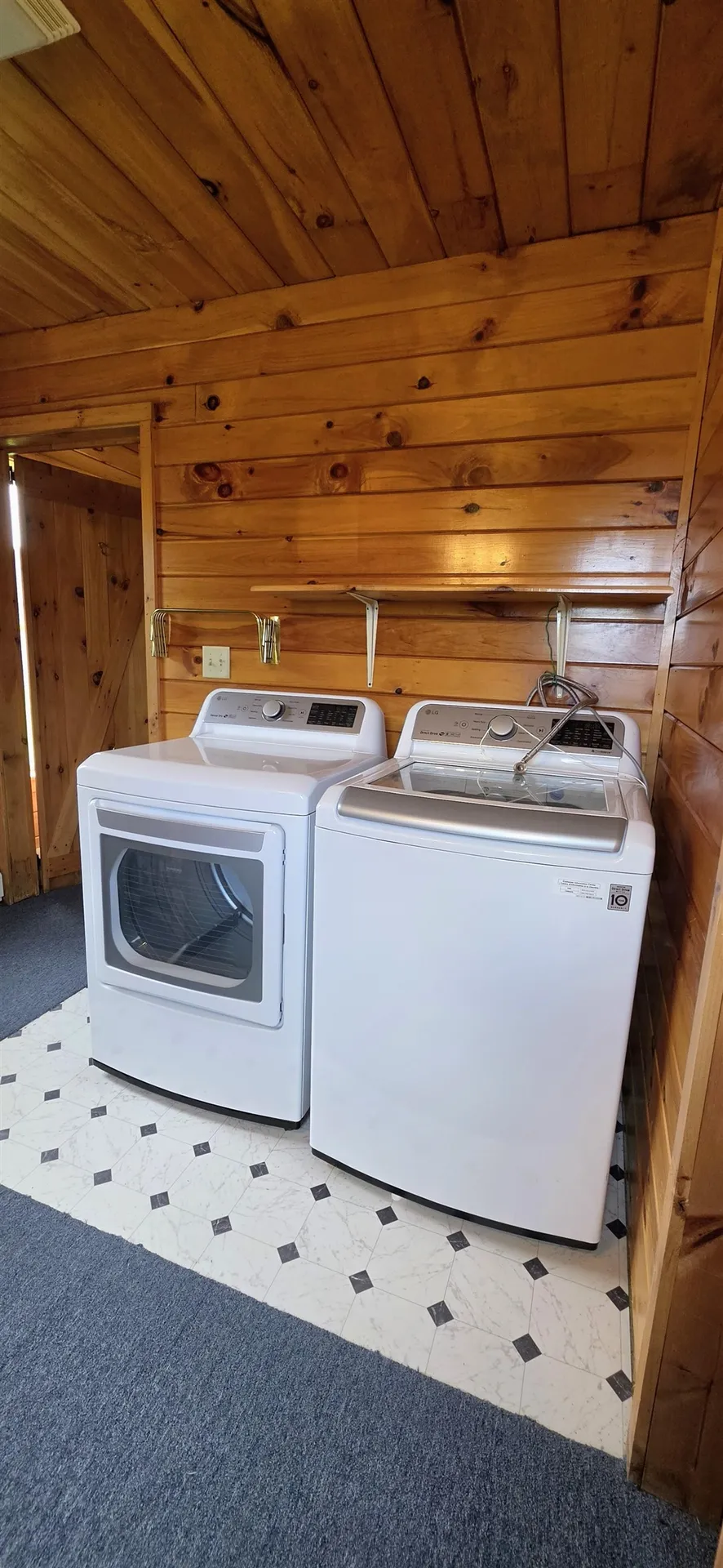 1888 Trucott Road Holland VT 05830