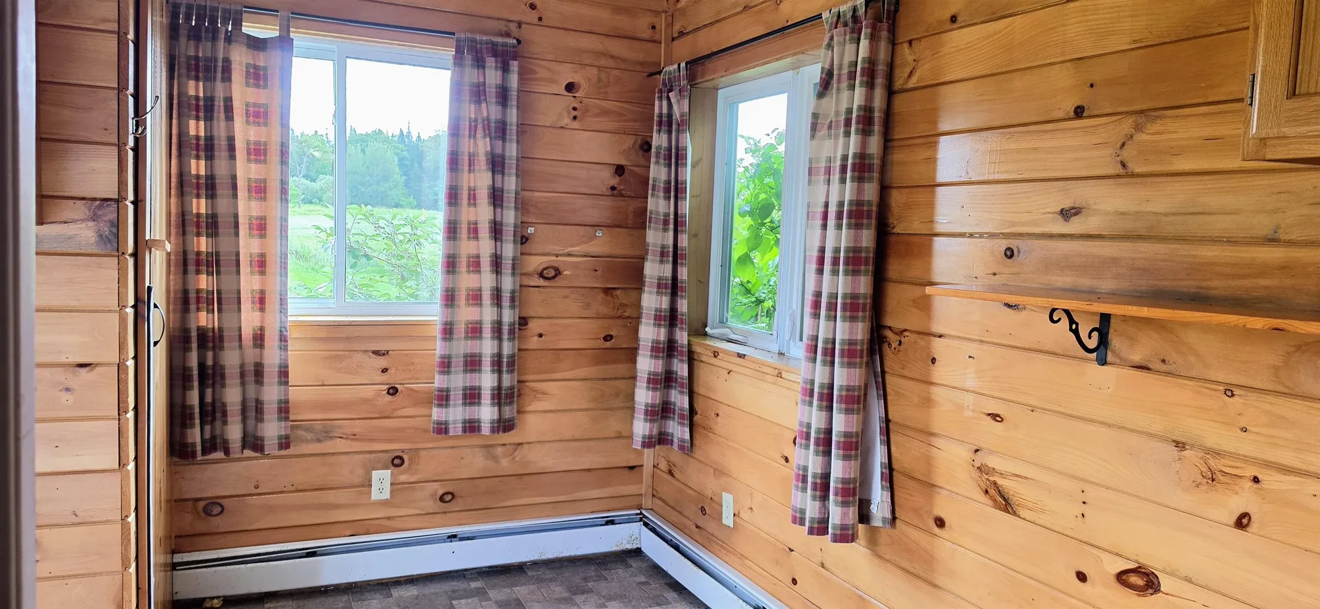 1888 Trucott Road Holland VT 05830