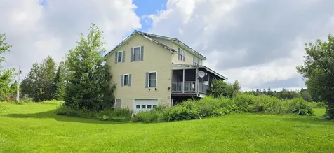 1888 Trucott Road Holland VT 05830