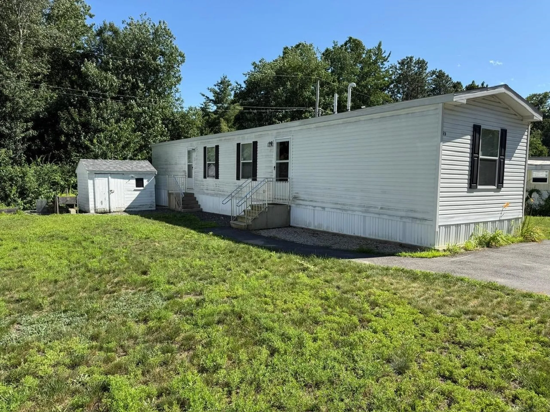 23 Conifer Place Londonderry NH 03053