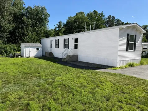23 Conifer Place Londonderry NH 03053