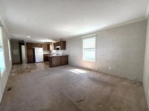 23 Conifer Place Londonderry NH 03053