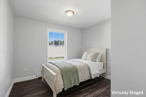 2 Evelyn Avenue Raymond NH 03077