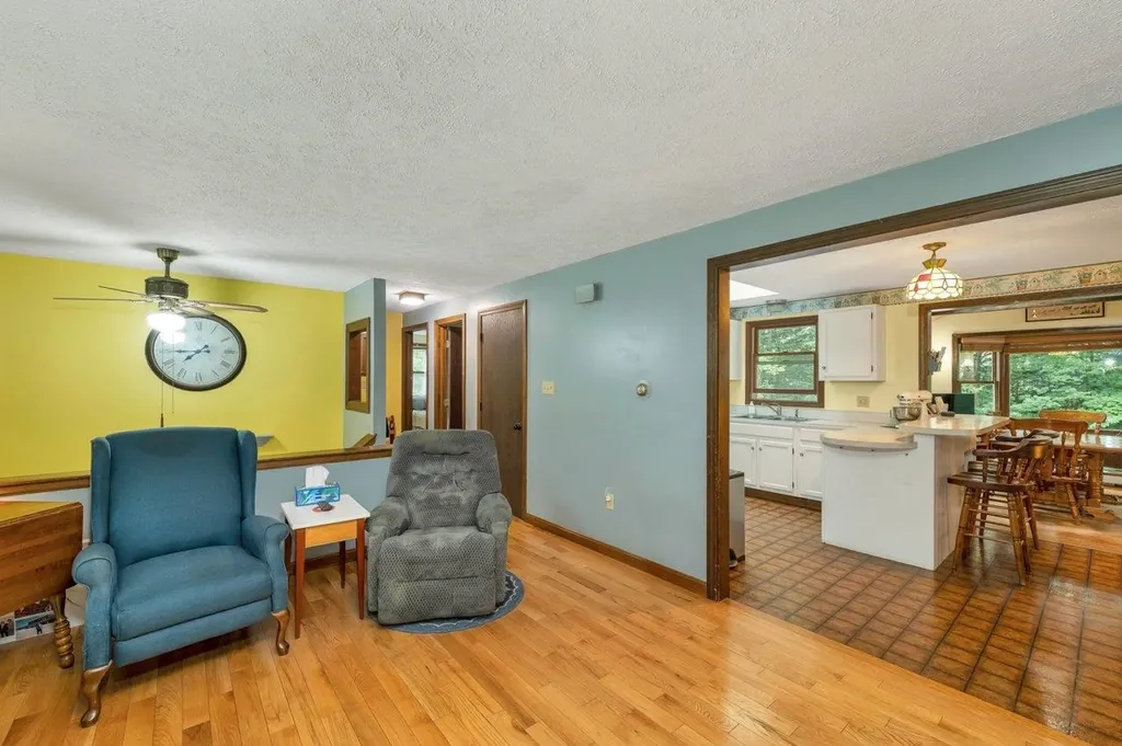 52 Pine Grove Lane Lebanon ME 04027-3204